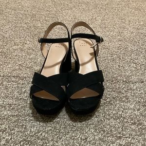 Target platform heels